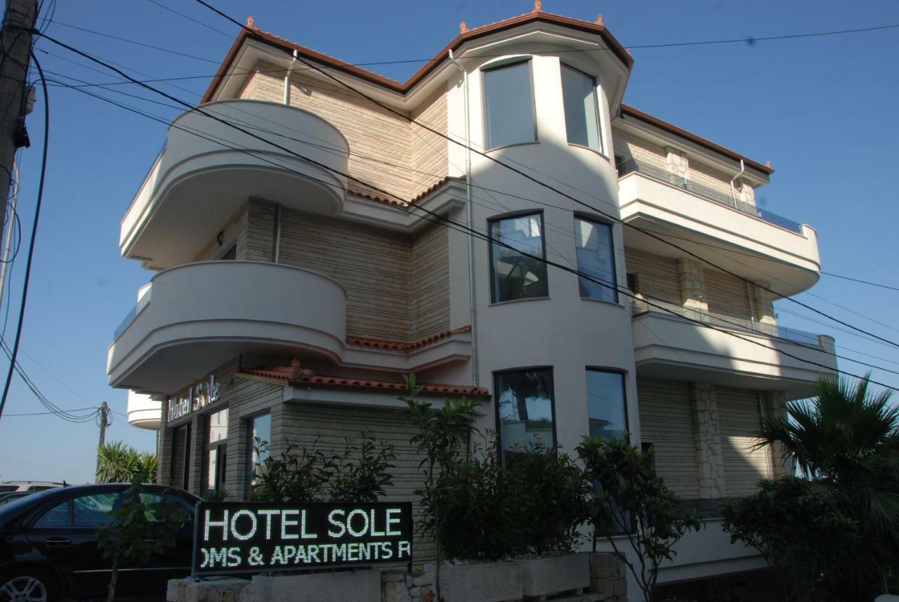Hotel Sole Saranda Extérieur photo