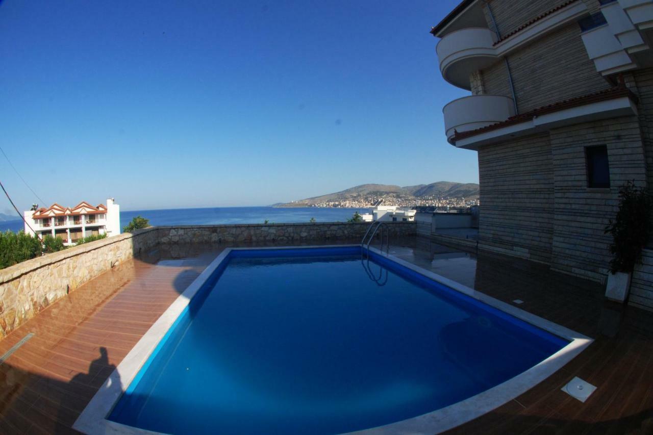 Hotel Sole Saranda Extérieur photo