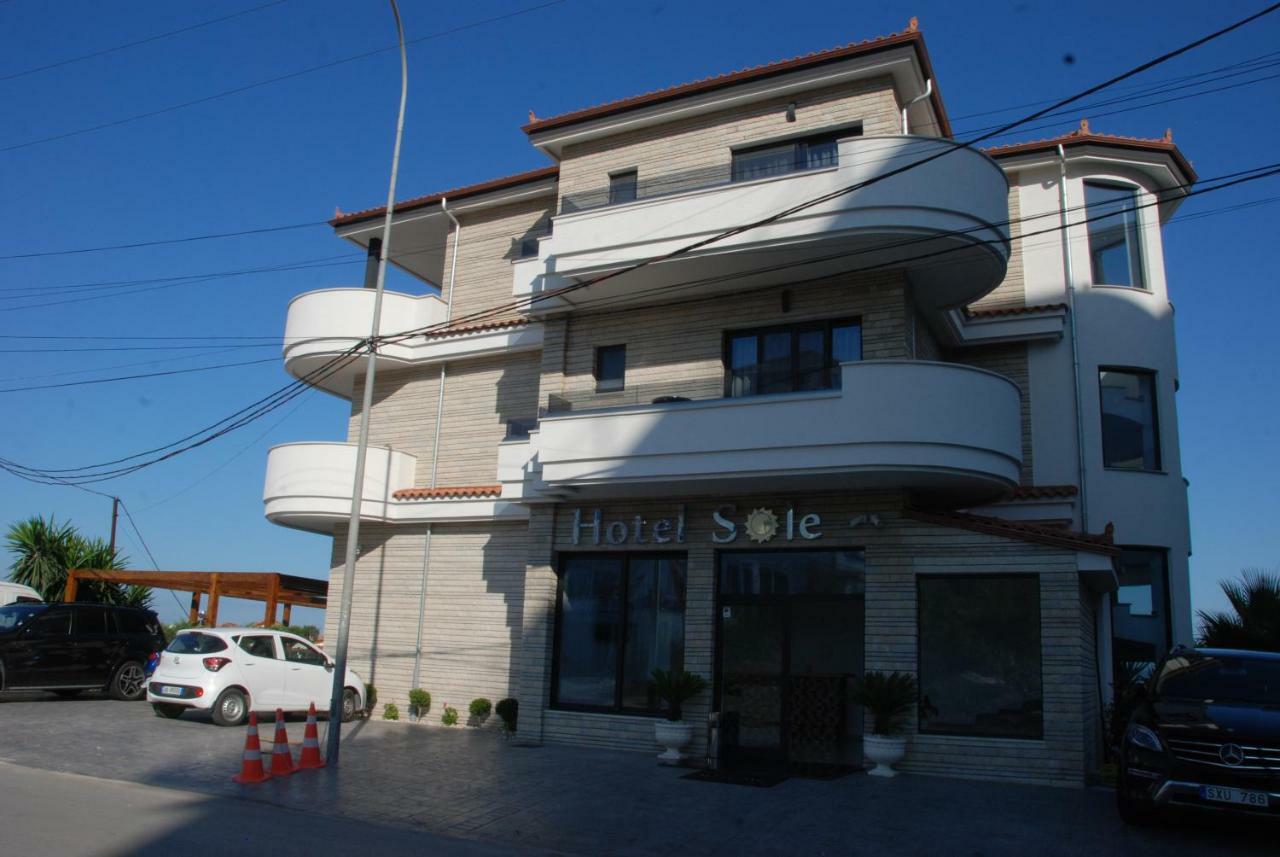 Hotel Sole Saranda Extérieur photo